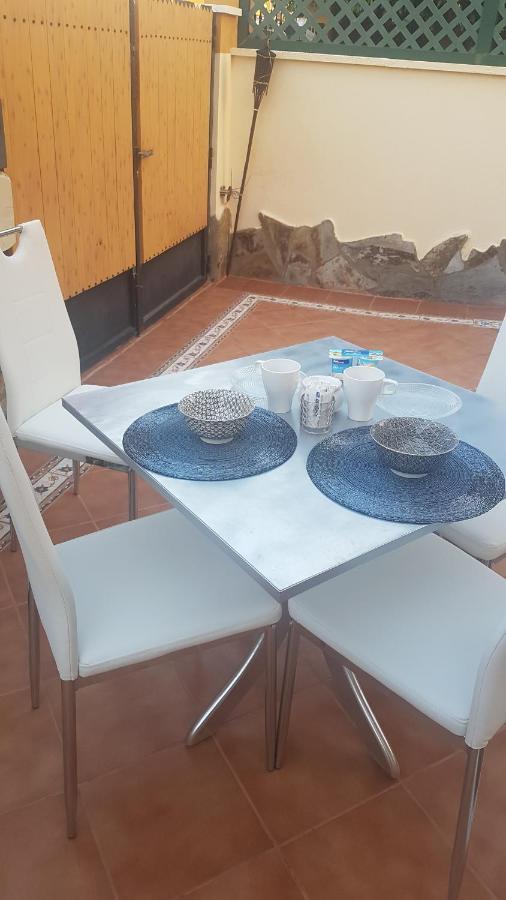 Castillo del Romeral La Casita Del Corazon Bed & Breakfast エクステリア 写真