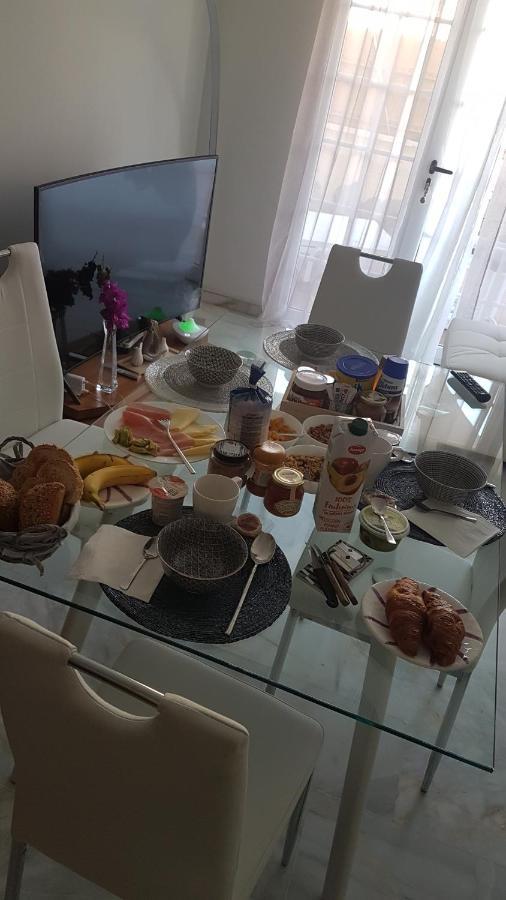 Castillo del Romeral La Casita Del Corazon Bed & Breakfast エクステリア 写真